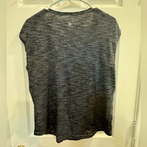 Lululemon soft t-shirt. Size 8